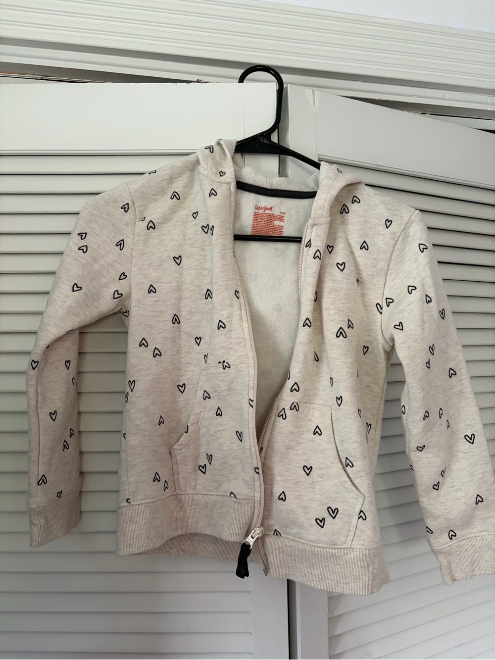 Girls Medium 8 Cat & Jack Cream Zip Hoodie with Black Heart Print